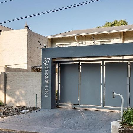 37 Alexandra Avenue, Self Catering Executive Apartment No Load Shedding And Water Outages Йоханнесбург Экстерьер фото